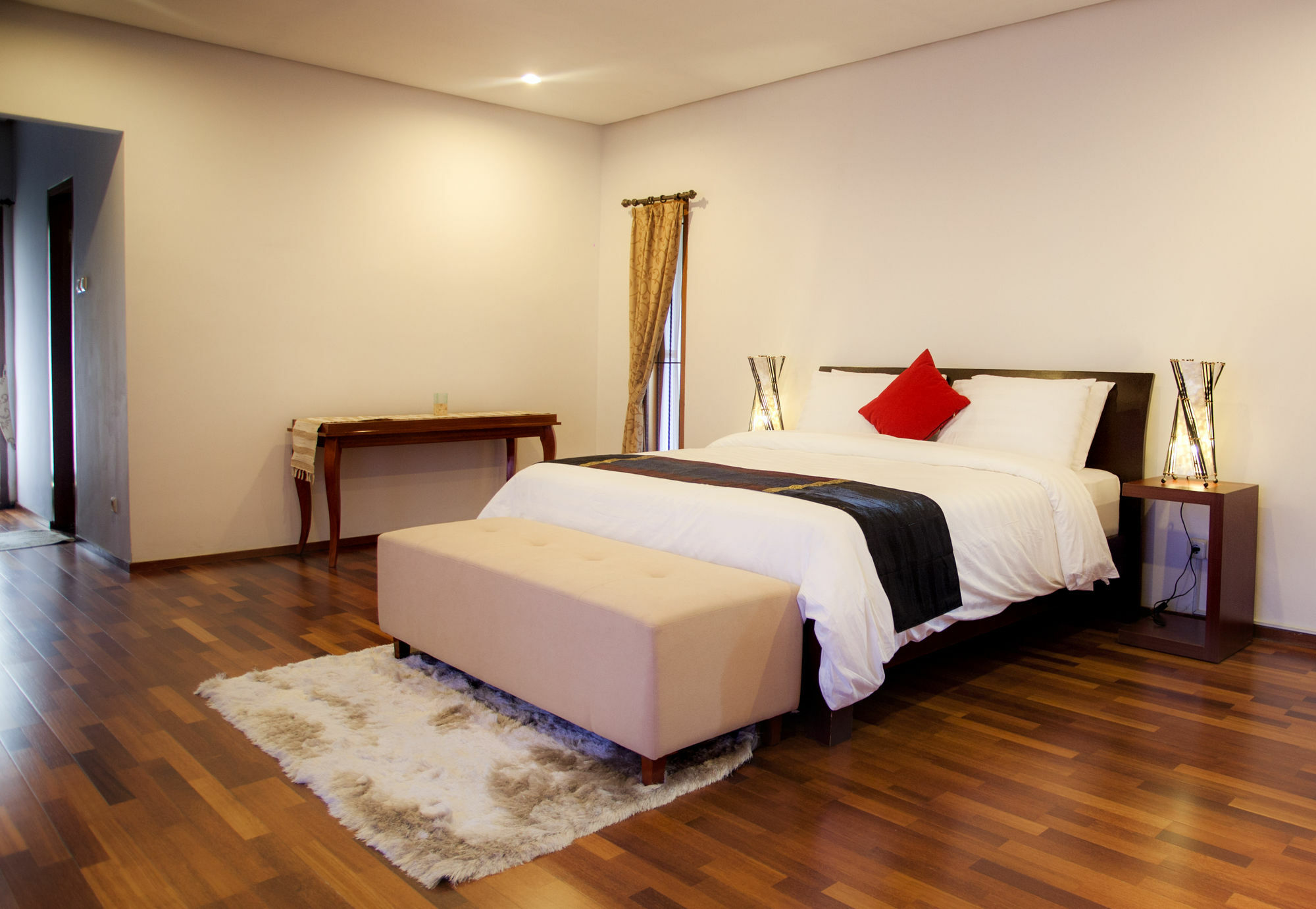 Kencana Villa Dago Bandung Exterior foto